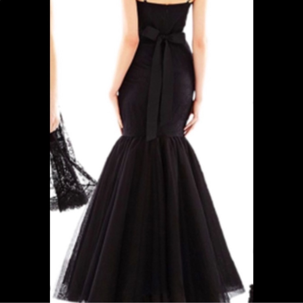 Black lace mermaid dress - Picture 2 of 4